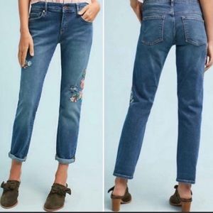 ANTHROPOLOGIE | Pilcro Slim Boyfriend Embroidered Jeans